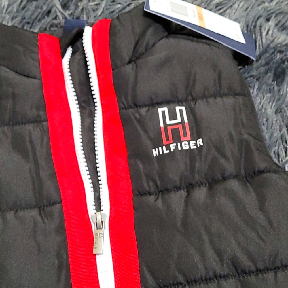 TOMMY HILFIGER JOGGER SET - Picture 3 of 12